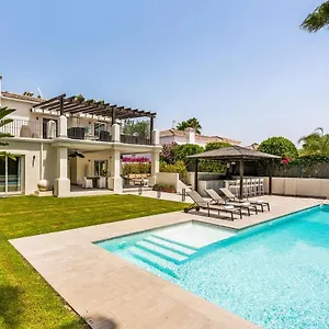Villa New Zacaluca Pool Sauna & Gym - Happy Rentals Villa
